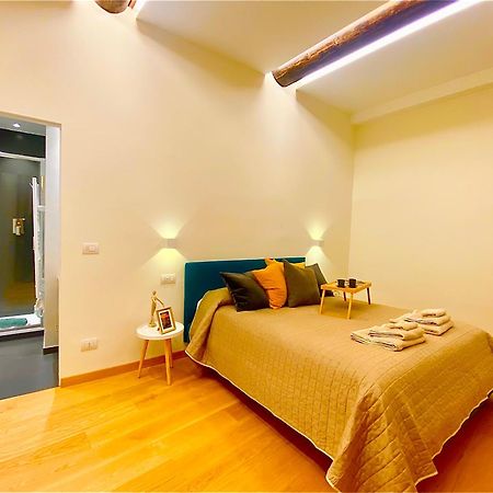 Amazing San Lorenzo 19, Rolli Palace Unesco - Stunning View Overlooking The Cathedral - Free Private Parking- Генуя Екстер'єр фото
