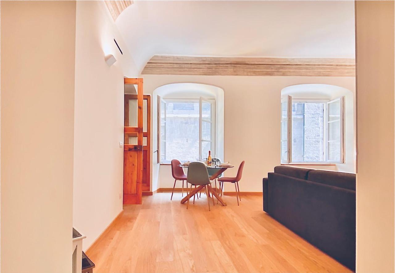 Amazing San Lorenzo 19, Rolli Palace Unesco - Stunning View Overlooking The Cathedral - Free Private Parking- Генуя Екстер'єр фото